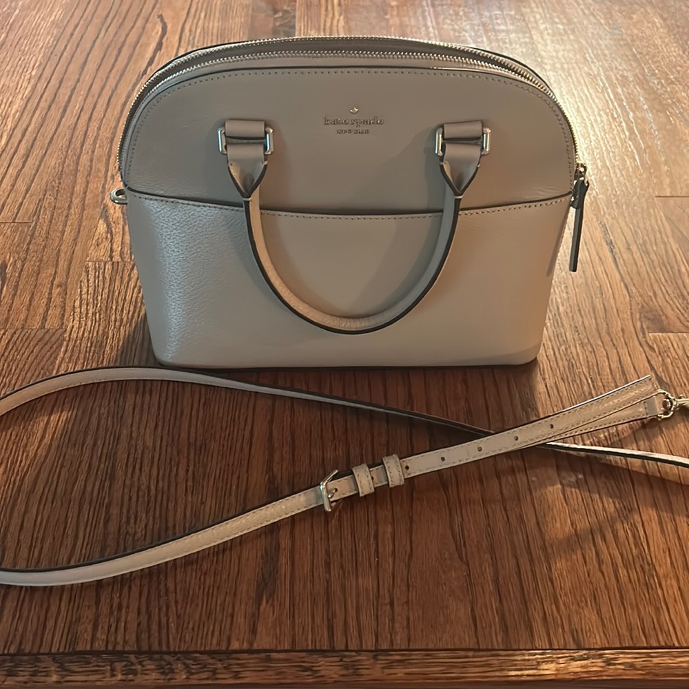 Kate spade purse with strap